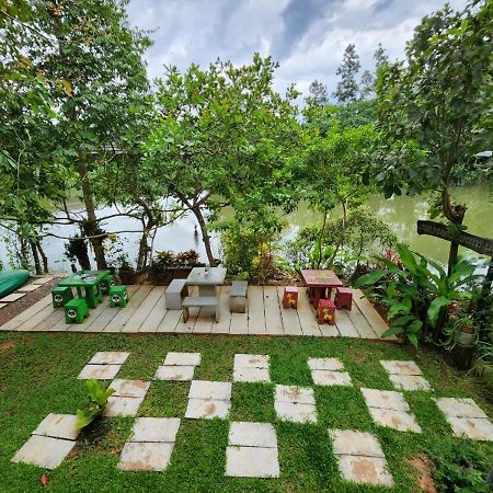 Suankafae Resort สวนกาแฟรีสอร์ท Сураттхани Экстерьер фото