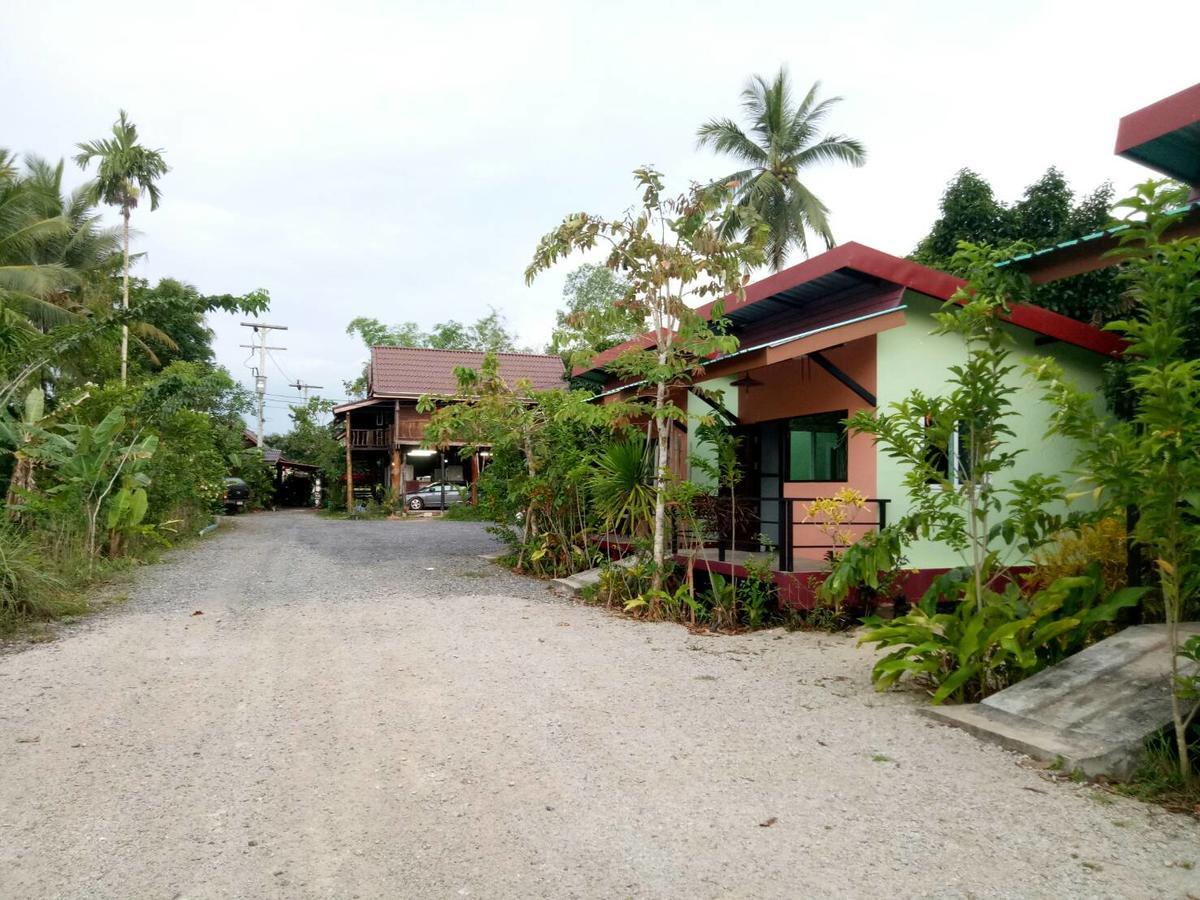 Suankafae Resort สวนกาแฟรีสอร์ท Сураттхани Экстерьер фото